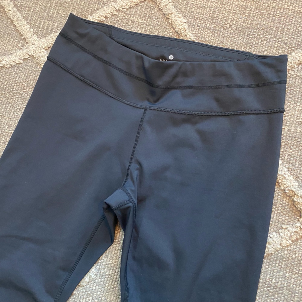 Athleta Graphic Floral Sonar Capri Crop Leggings - Picture 3 of 8